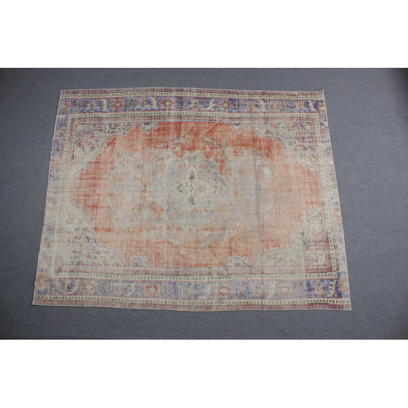 Tapis turc rétro de couleur orange Anatolian pour le salon ou le salon avec un design oriental décoratif