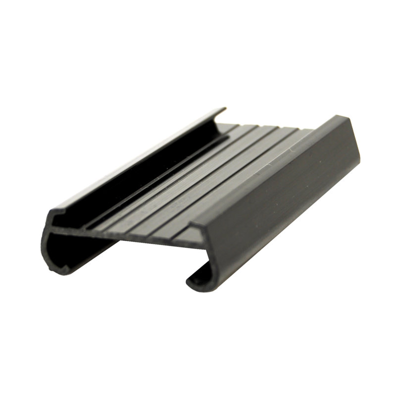 Étiquette de tablette en plastique noir , H 0,63 po x l 1,3 po x P 6,02 po