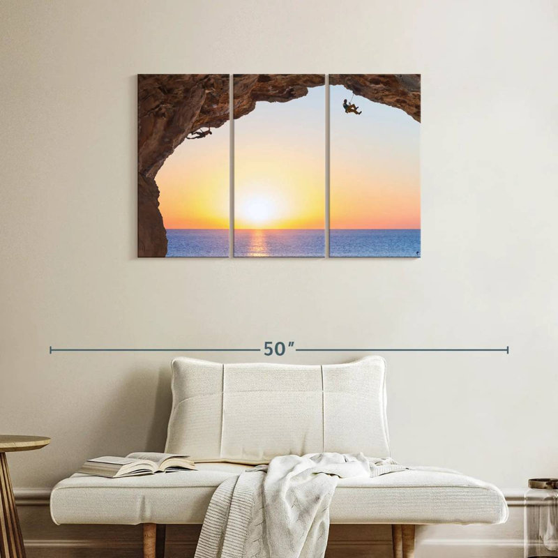 Senne Ambition, 24" H x 38" W