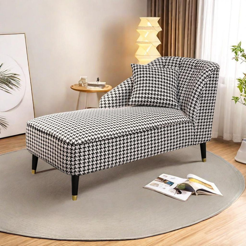Chaise Longue - Comfort Sponge & Oak Feet