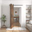 Portes de grange pliées en bois massif 84 po 84 po avec quincaillerie d'installation-110982130-98897139