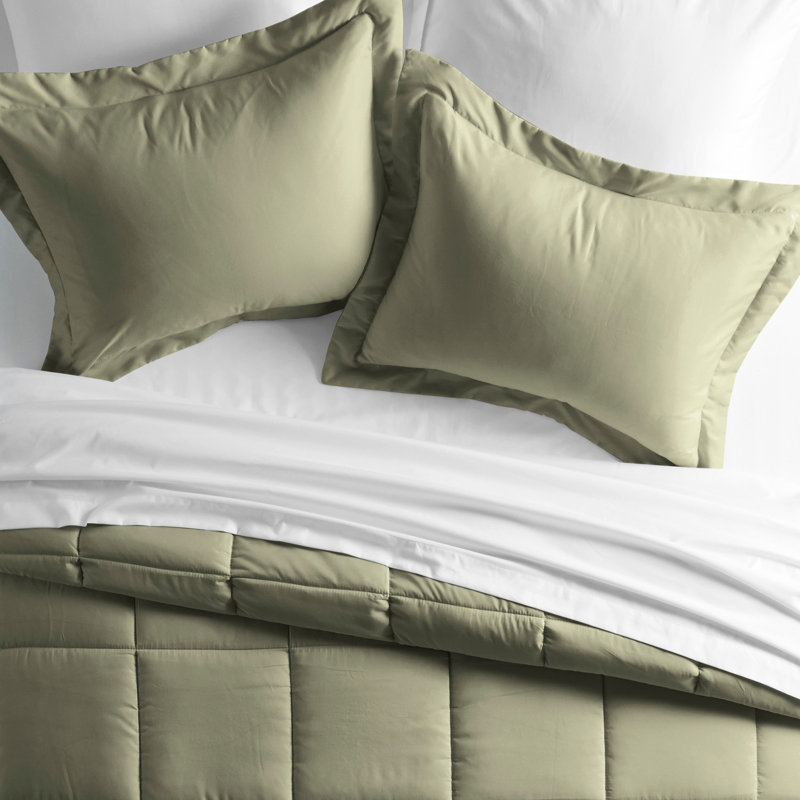 Ensemble de literie complet en microfibre de 8 pièces Simply Soft, Sauge, Très grand lit + 7 pièces incluses