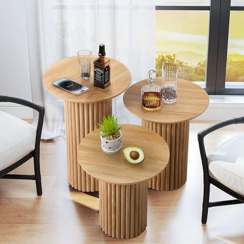 Ensemble de 3 tables basses rondes gigognes, style Mid Century