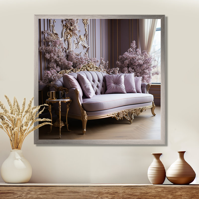 Canapé lilas orné d'accents dorés I - lilas, art mural large, H 36 po x l 36 po x P 1,5 po, Cadre simple argenté