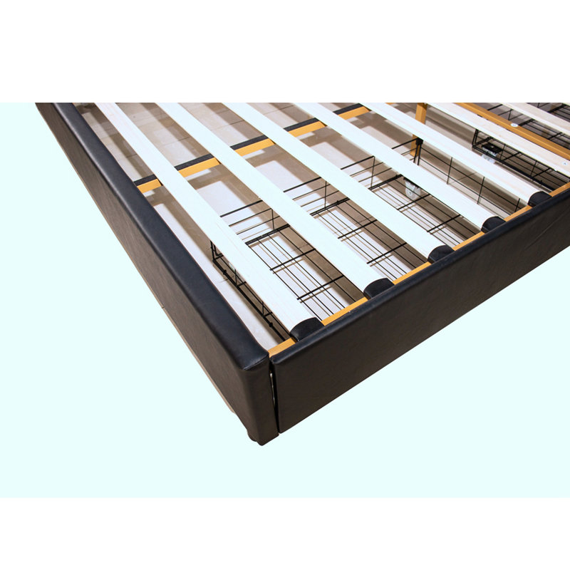 Lit plateforme tapissier en bois massif Kimoria, Grand, Noir / brun