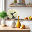 Buisson de roses en pleine floraison-643852602
