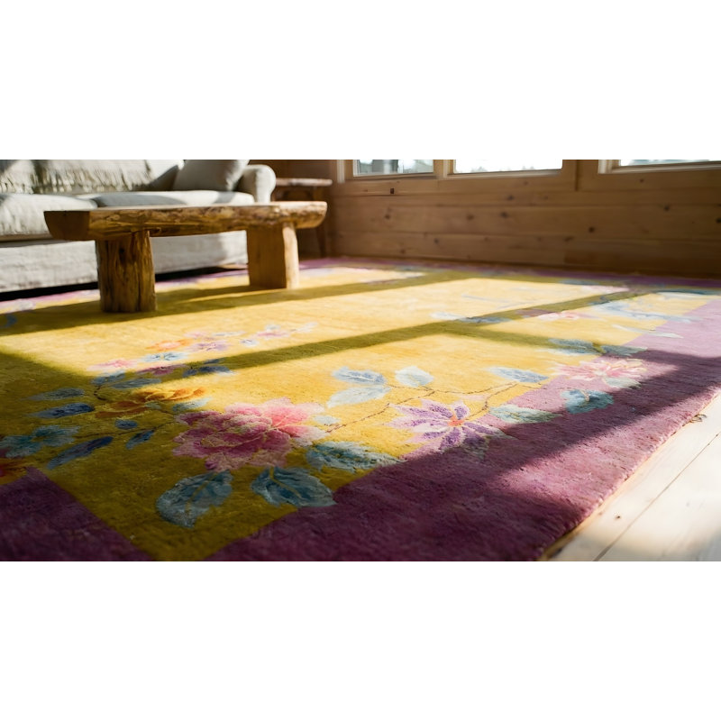 Tapis jaune antique en laine Art déco