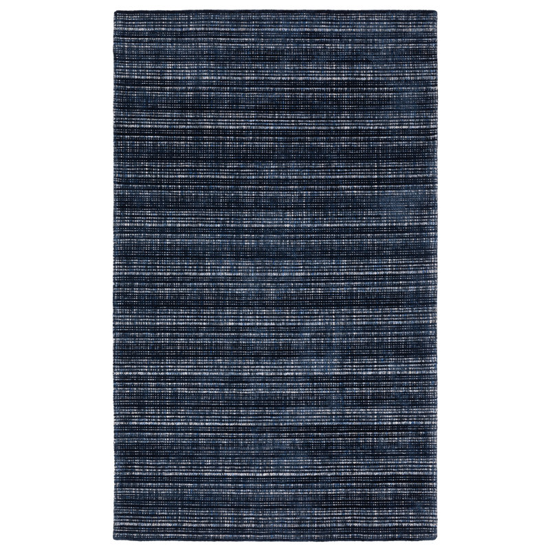 Tapis touffeté à rayures bleu marine et bleu en laine et viscose Shafia, Rectangle de 5 pi x 8 pi
