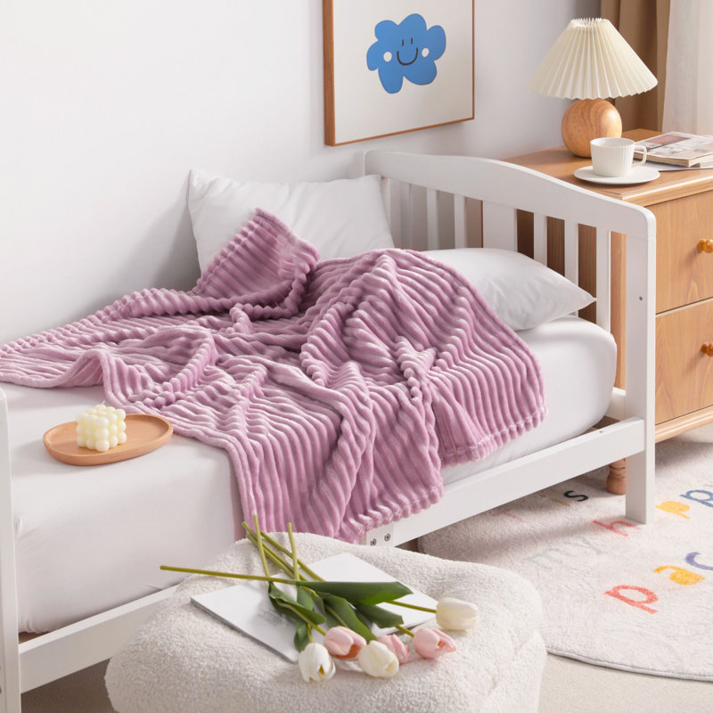 Couverture douce et légère en flanelle rayée, Mauve clair