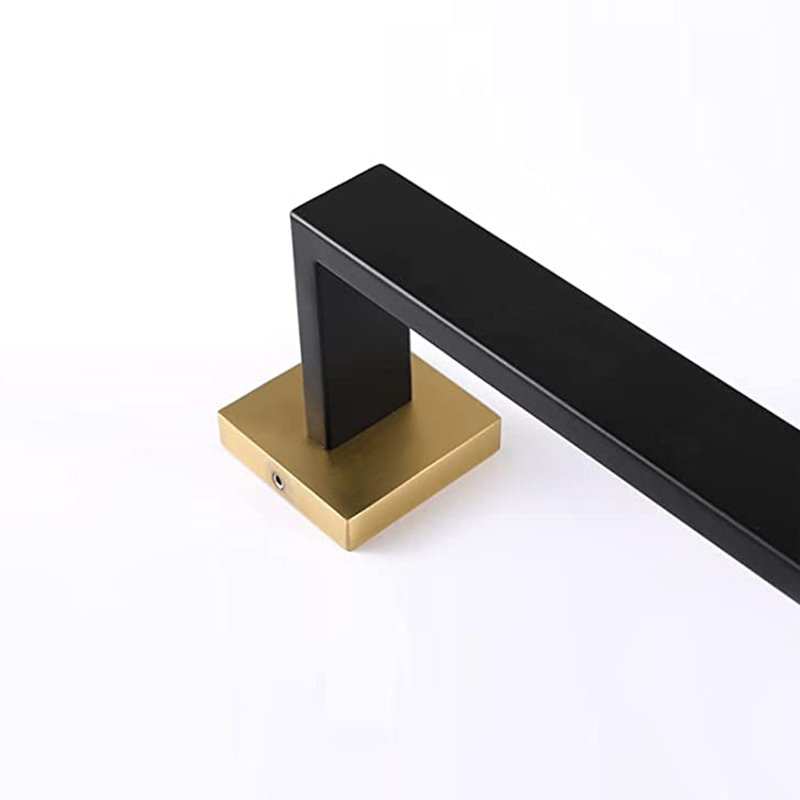 5 - Piece Bathroom Hardware Set, Golden/Black