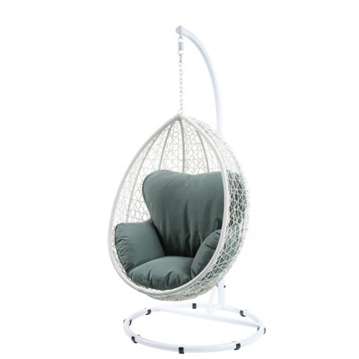 Chaise suspendue en tissu et osier Simona