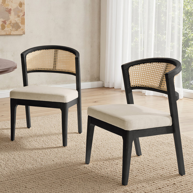 Chaise de salle à manger en tonneau de bois massif avec dossier en rotin de 21,75 po de largeur Debbora, Noir