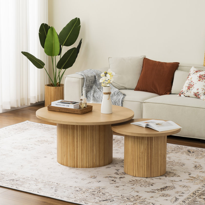 Wood Round 2 Nesting Tables