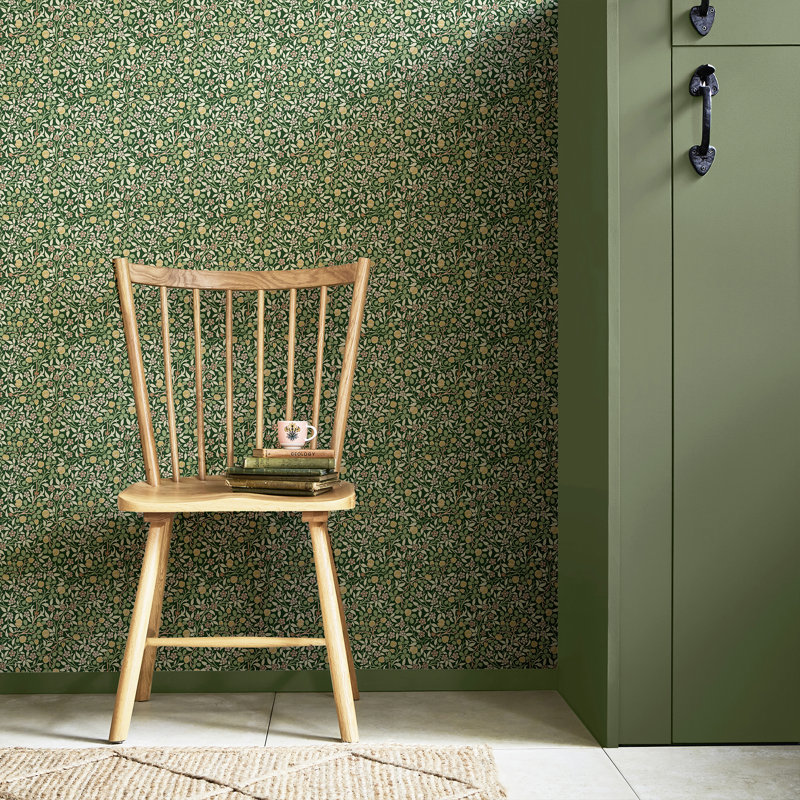 William Morris Clover Spring Garden Wallpaper, Green