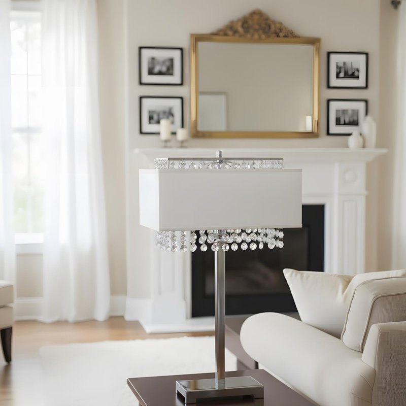 Lampe de table en métal de 28 po de hauteur avec finition argentée, abat-jour blanc et accents de cristal