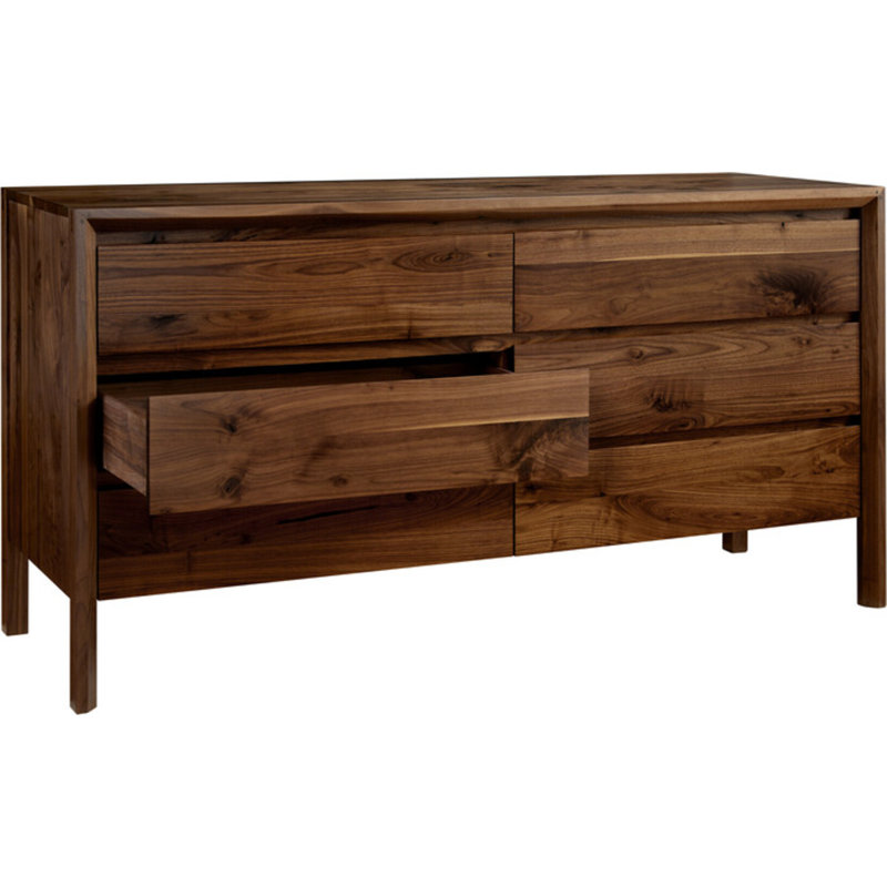 Klesti Dresser