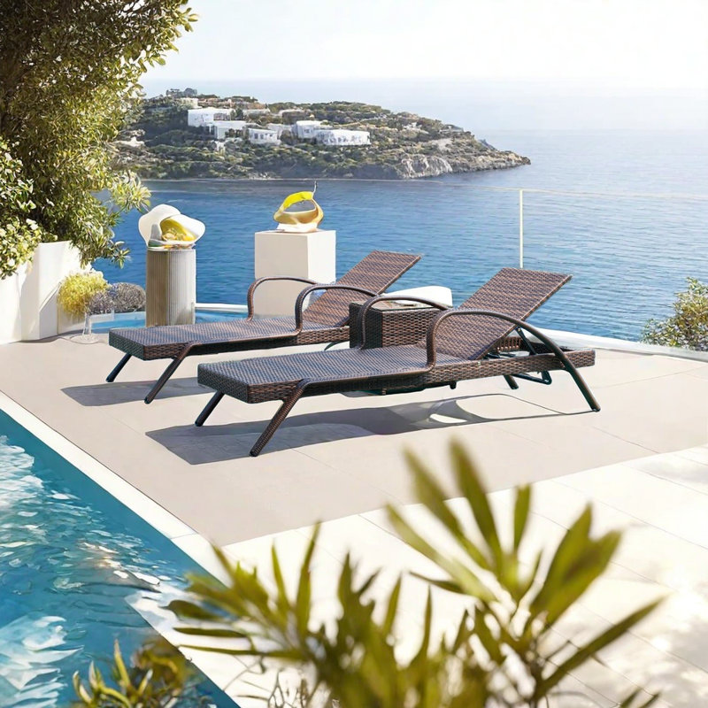 Keontaye Outdoor Wicker Chaise Lounge Set with Table