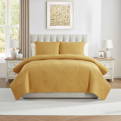  Polyester 3 Piece Quilt Set