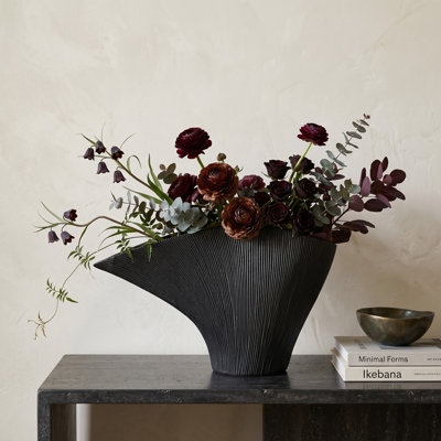 Karly Novelty Aluminum Table Vase