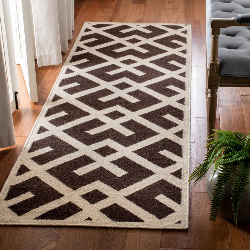 Fung Hand Woven Flat Weave Wool/Cotton Geometric Rug in Brown/Ivory, Runner 2'6" x 8'