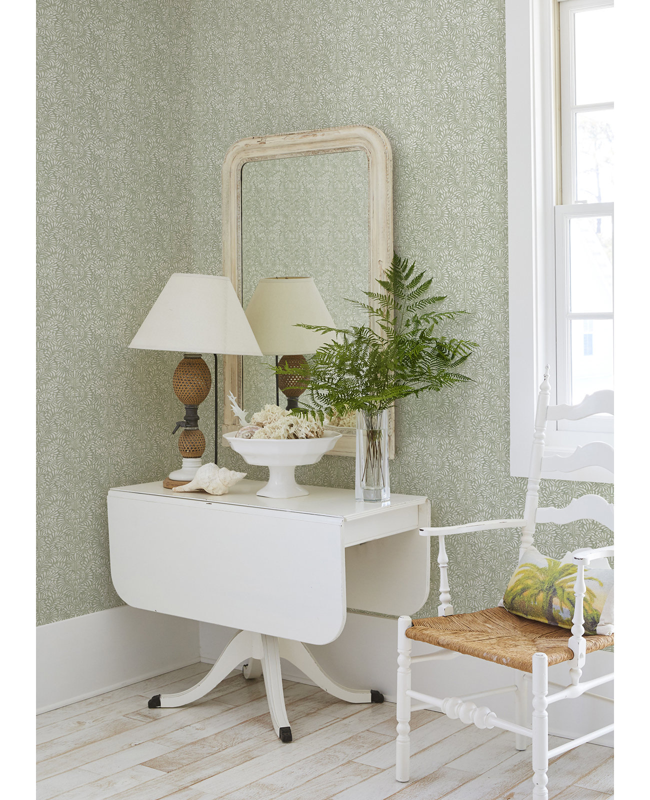 Cedric Floral Wallpaper, Green