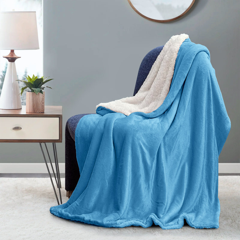 Hanae Sherpa Fleece Thick Blanket Bed Throws, Sky Blue
