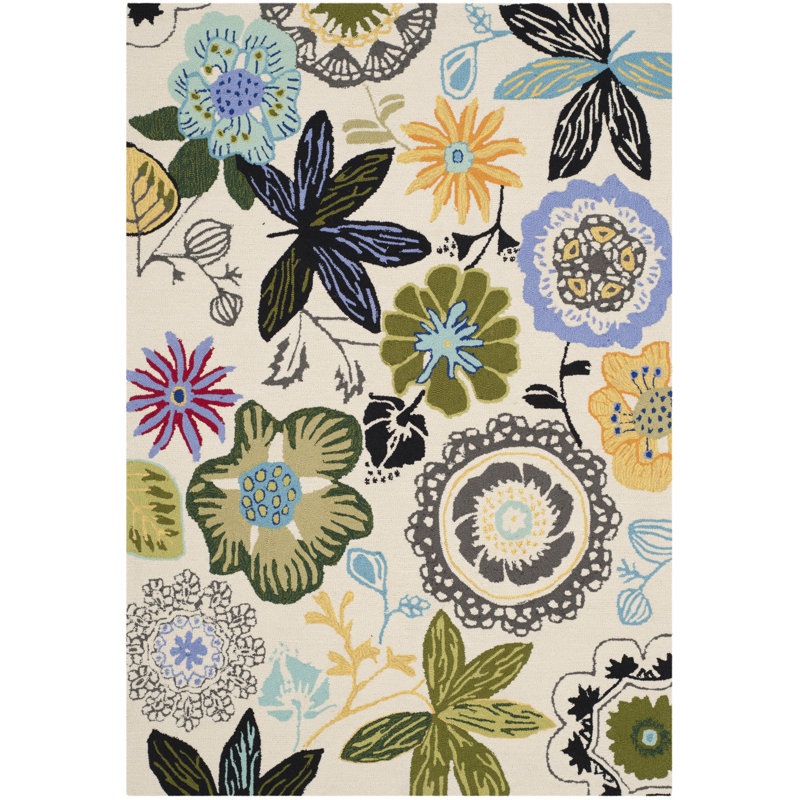 Doyle Hand Hooked Performance Floral Rug, Rectangle 5' x 7'