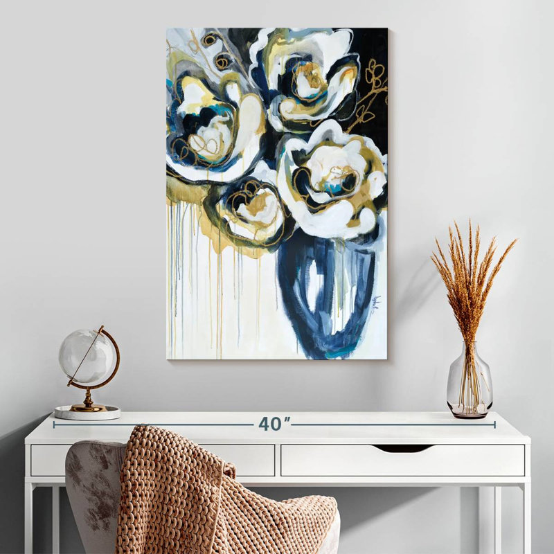 Avery en fleurs en bleu, H 30 po x l 20 po