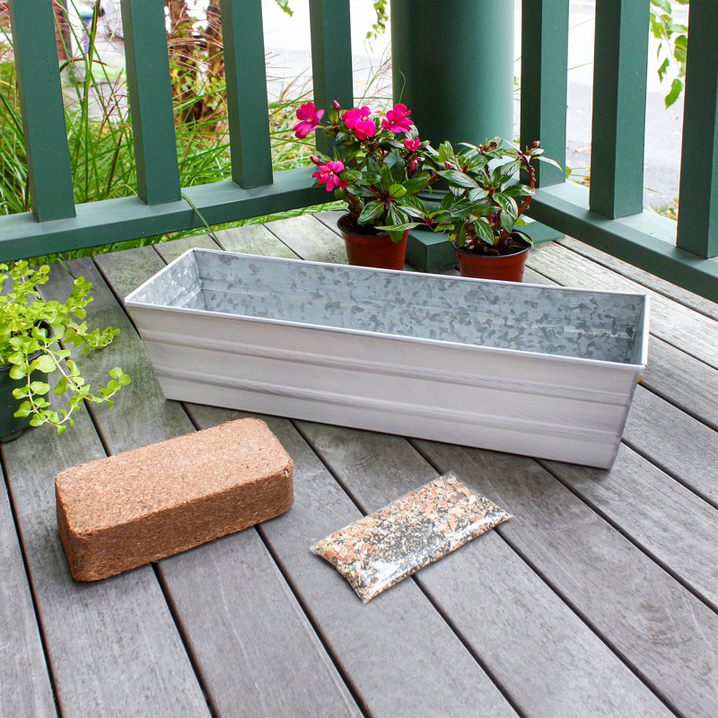 Metal Planter Box, Cape Cod White