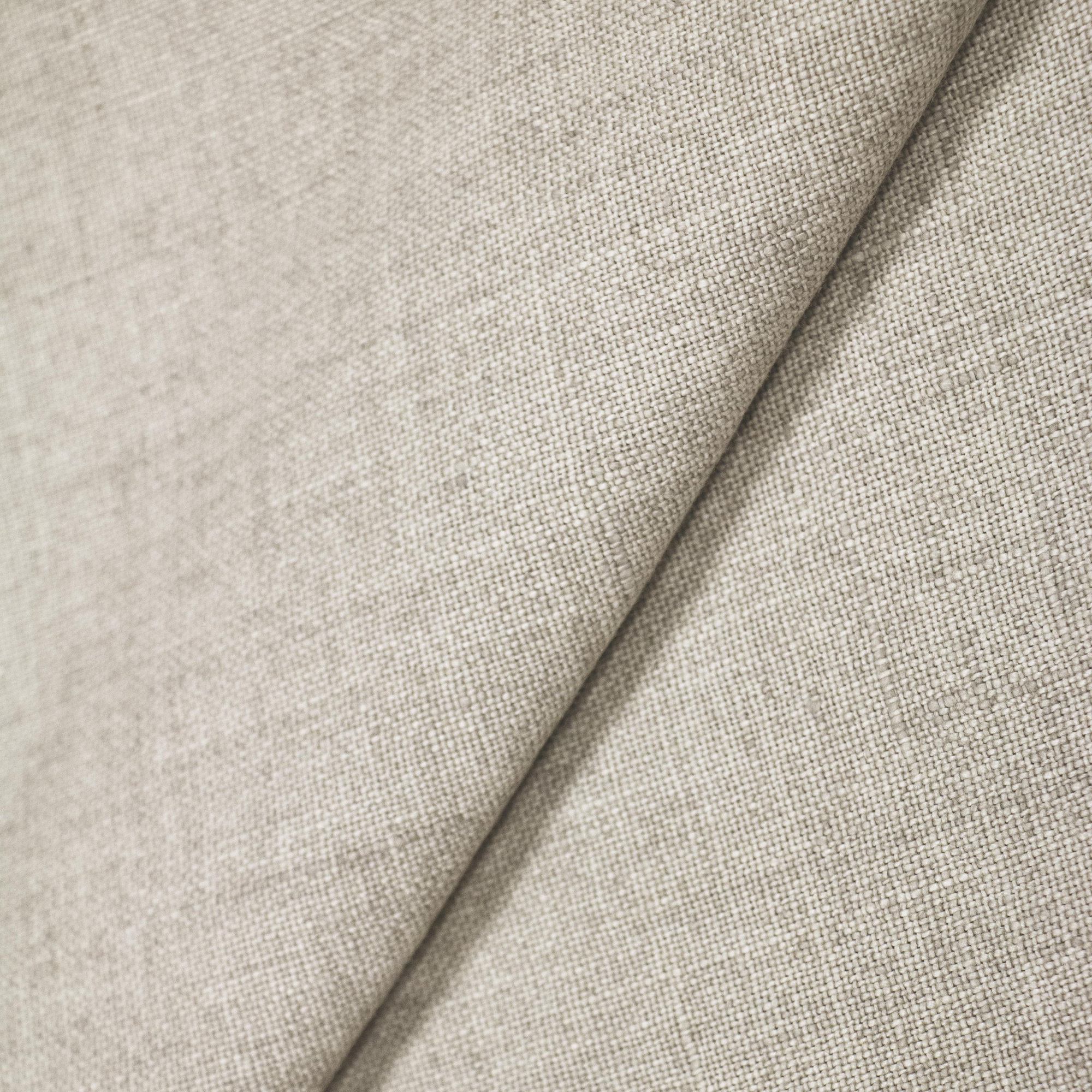 Thelma Settee, Relaxed Zinc Linen