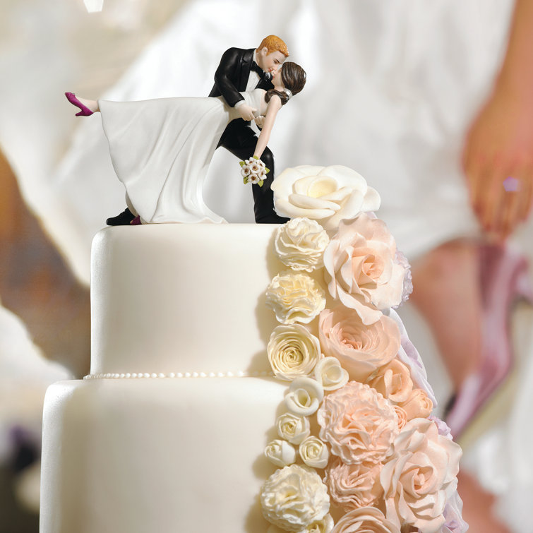 Bengali Wedding Bride and Groom Cake