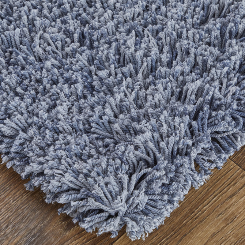 Tapis bleu uni rectangulaire en polyester touffeté à la main Brankica, Rectangle 4 pi x 6 pi