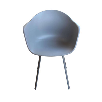 Oswaldo Armchair