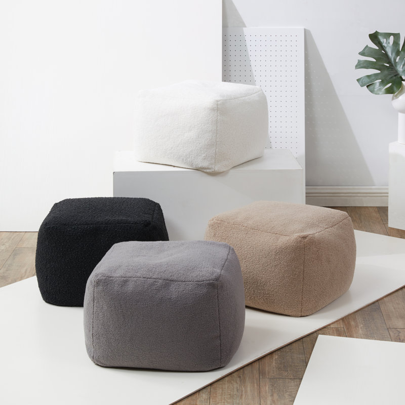Pouf Inaki, Bouclé noir