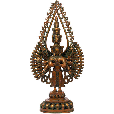 Figurine Avalokiteshavara, les membres infinis et les têtes de la bienveillance