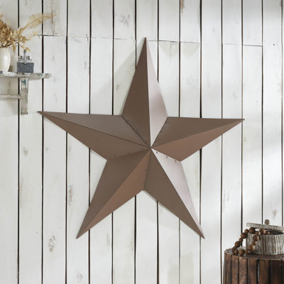 Festive Finds Metal Star Distressed Rust