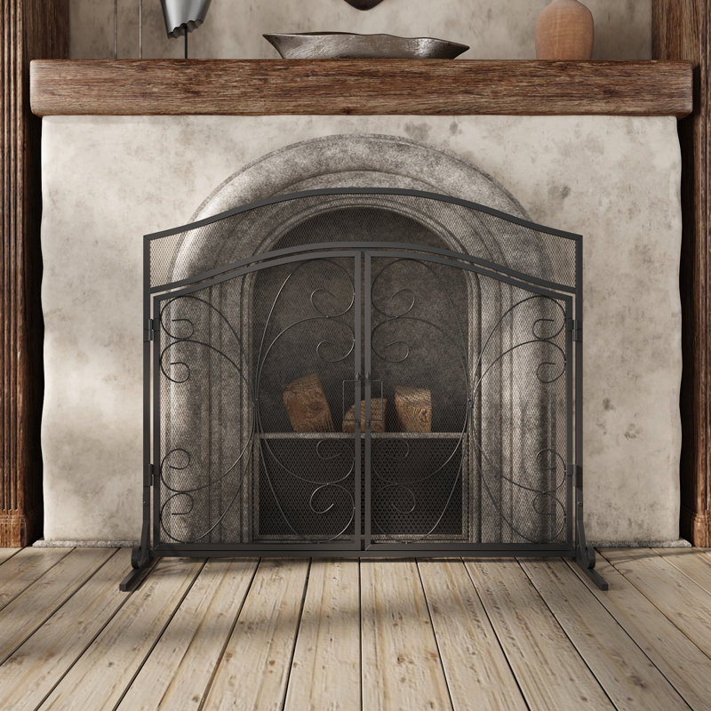 Pare-étincelles en fer noir avec portes arquées doubles et conception à volutes décoratives, pare-étincelles antirouille
