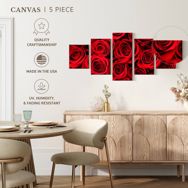 Floraison de roses rouges, H 24 po x l 55 po