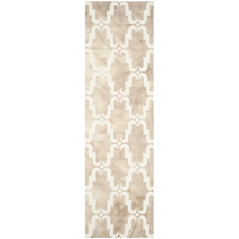 Berman Hand Tufted Wool/Cotton Geometric Rug in Beige/Ivory, Runner 2'3" x 8'