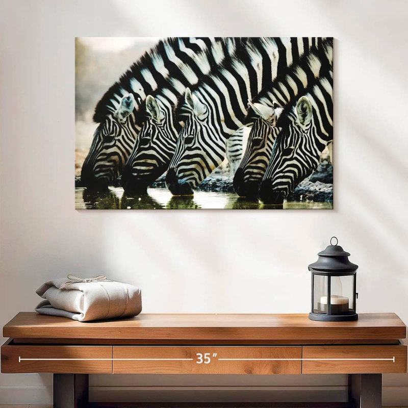 Brampt Scheveningen Zebras, 8" H x 12" W