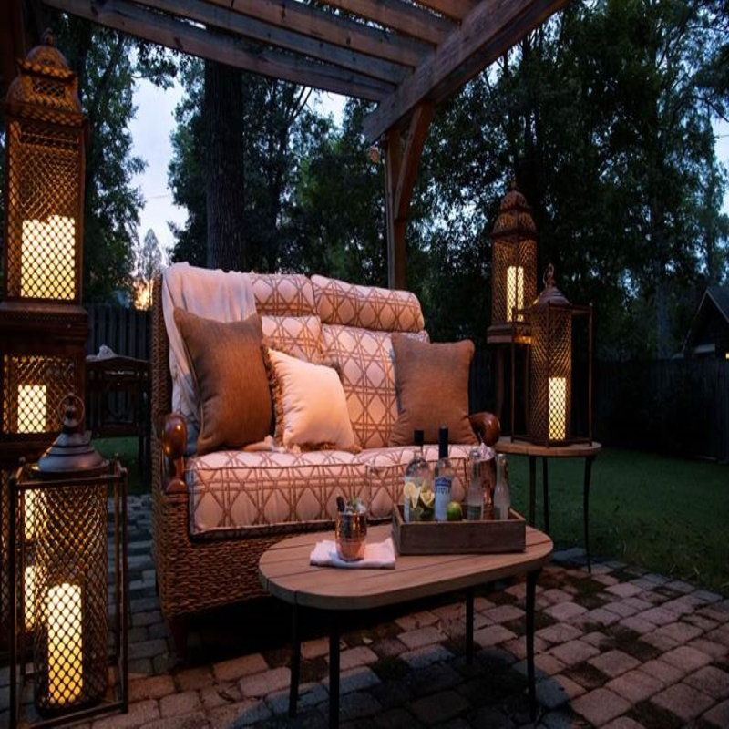 Orleans 27.5'' Aluminum Floor Lantern