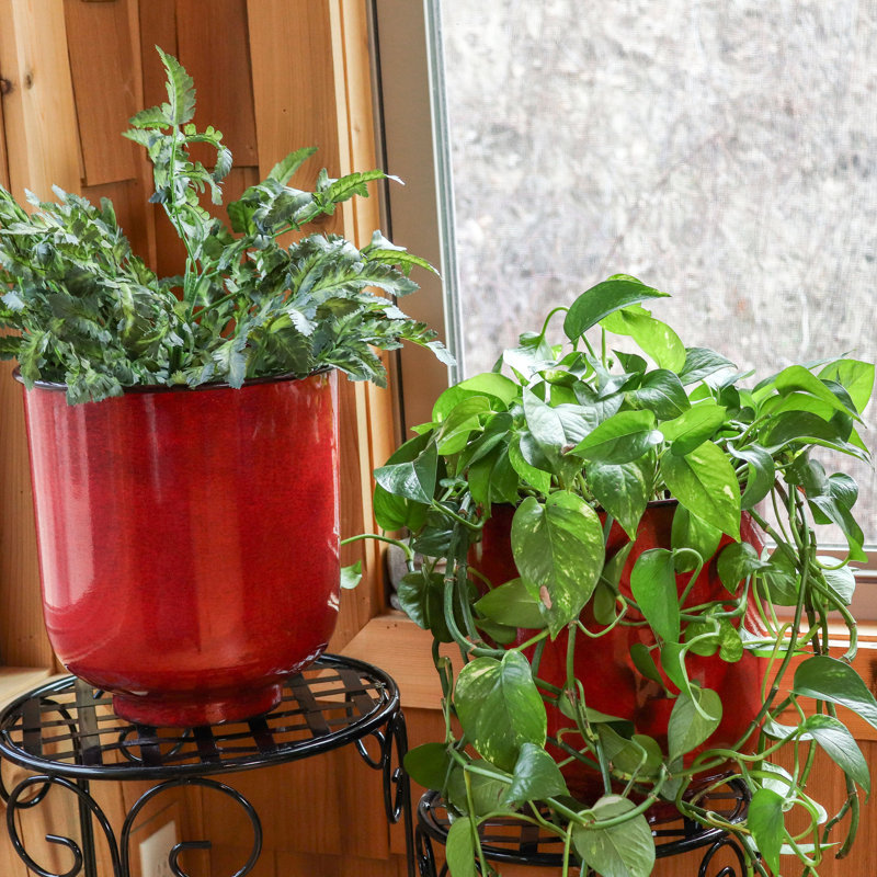 Keirstyn Round Metal Outdoor Planter Pot - 11" x 11" x 12" - Red - Set of 2, Red, 2
