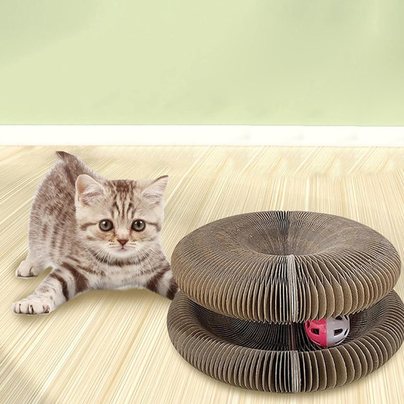 Ebtisaam Scratching Post