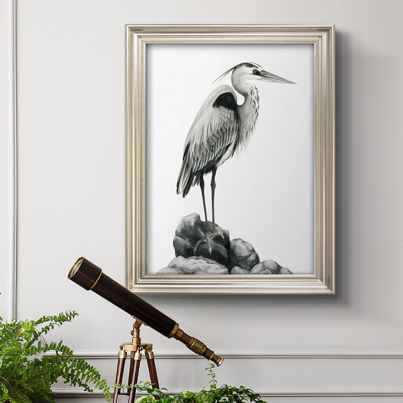 Shoreline Heron In B&W I - reproduction de photo sur toile, L 29 po x H 41 po