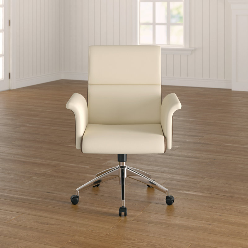 Brookfield Executive Chair, Cream