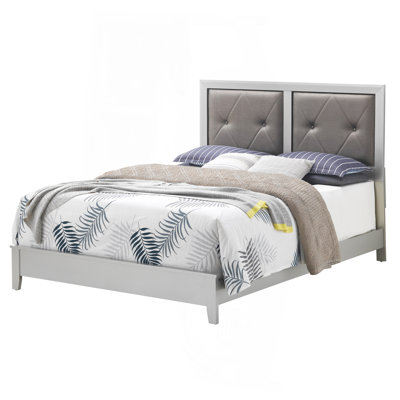 Transitional Queen Bed In Elegant Champagne