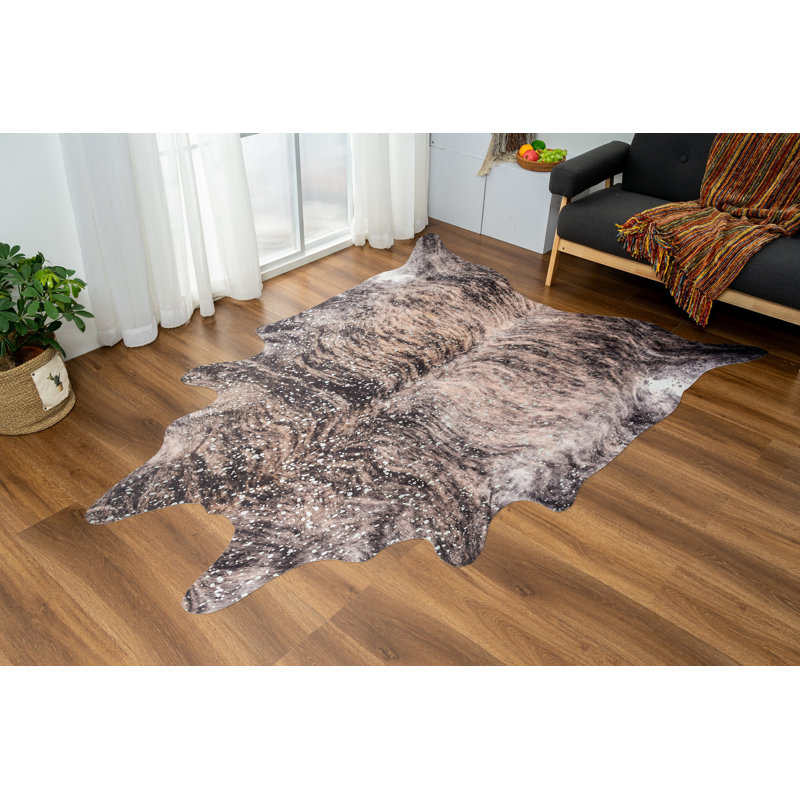 Tapis noir / blanc / beige à imprimé animal Wickersham, Nouveauté 6 pi 2 po x 8 pi