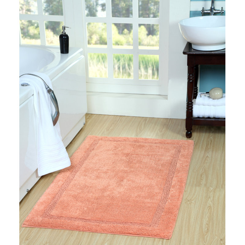 Tapis pour salle de bain Pullum, 34 po x 21 po, Corail