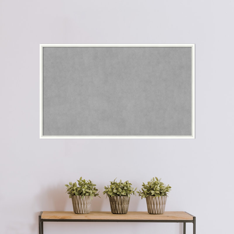 Tableau magnétique encadré blanc Lucie, H 25 po x l 41 po