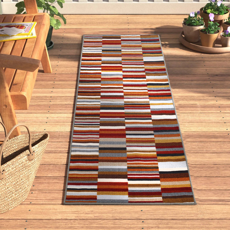 Marcano Modern Striped Block Non-Slip Washable Indoor/ Outdoor Area Rug, Runner 2'7" x 6'